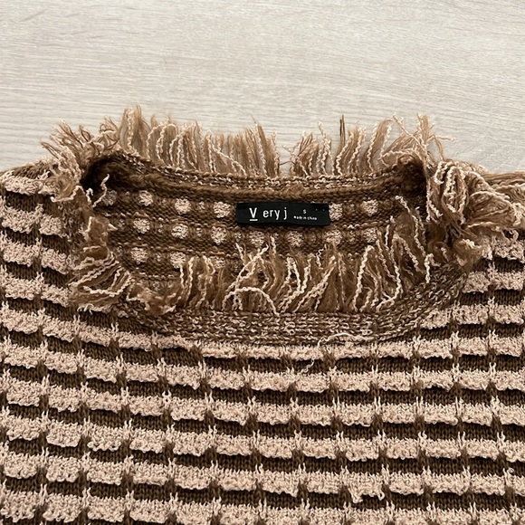 Brown Tweed Set - Picture 3 of 7